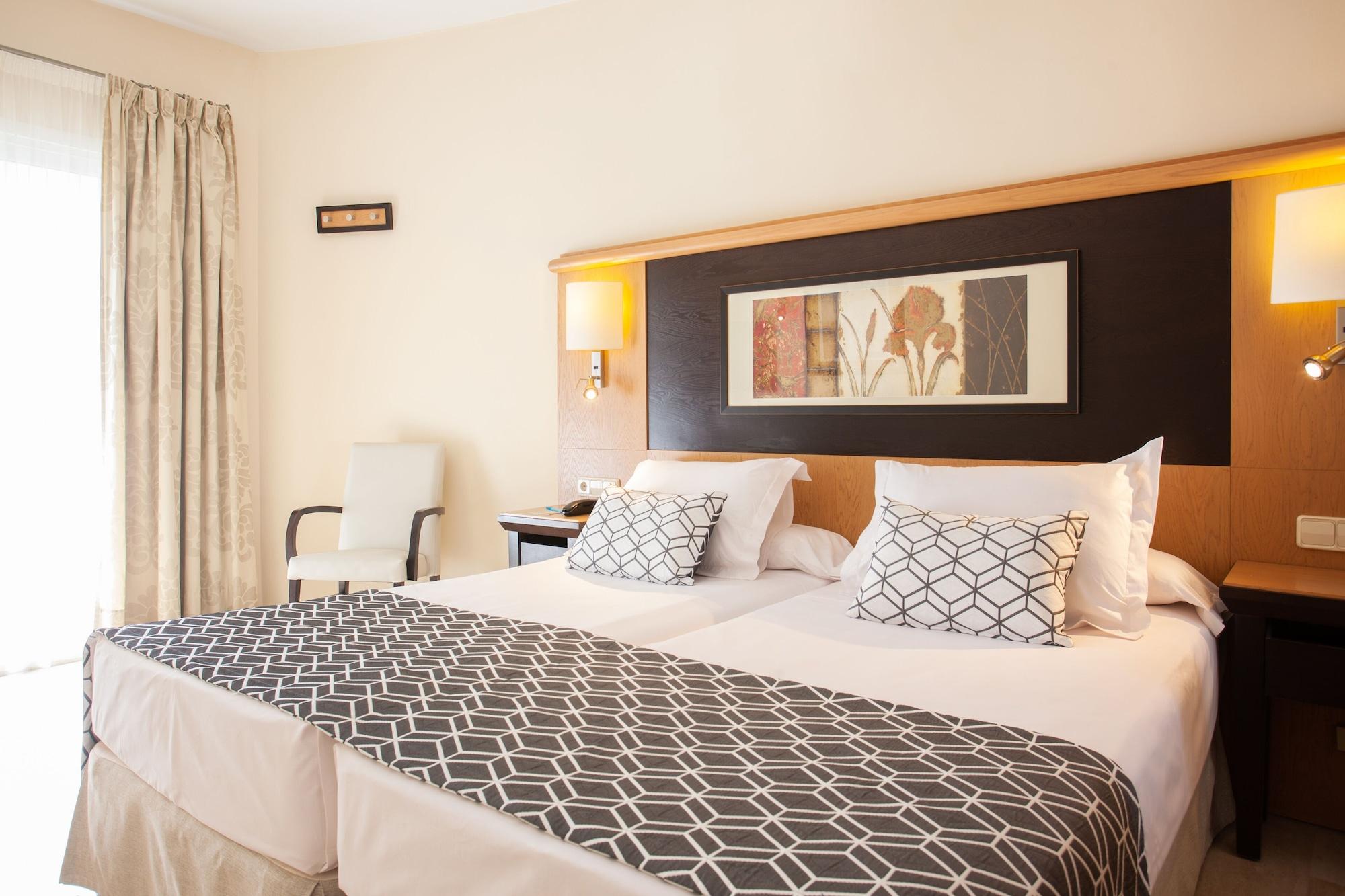 Grupotel Nilo & Aparthotel 4*
