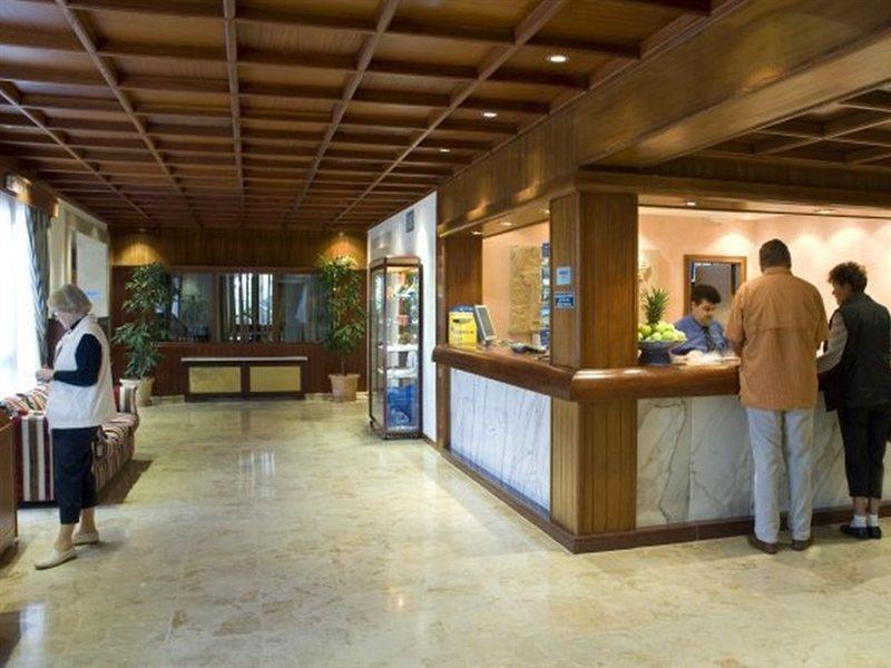 Aparthotel Grupotel Nilo & 4*