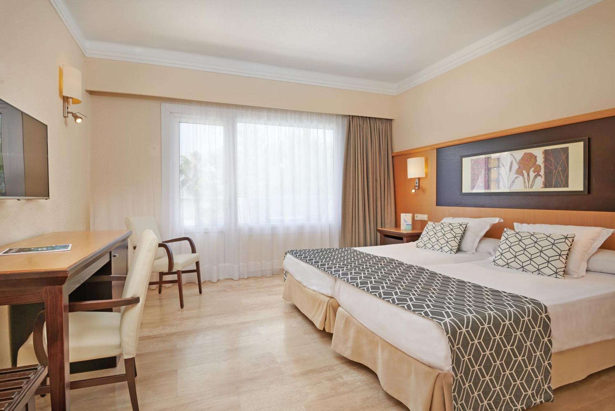 Aparthotel Grupotel Nilo & Peguera