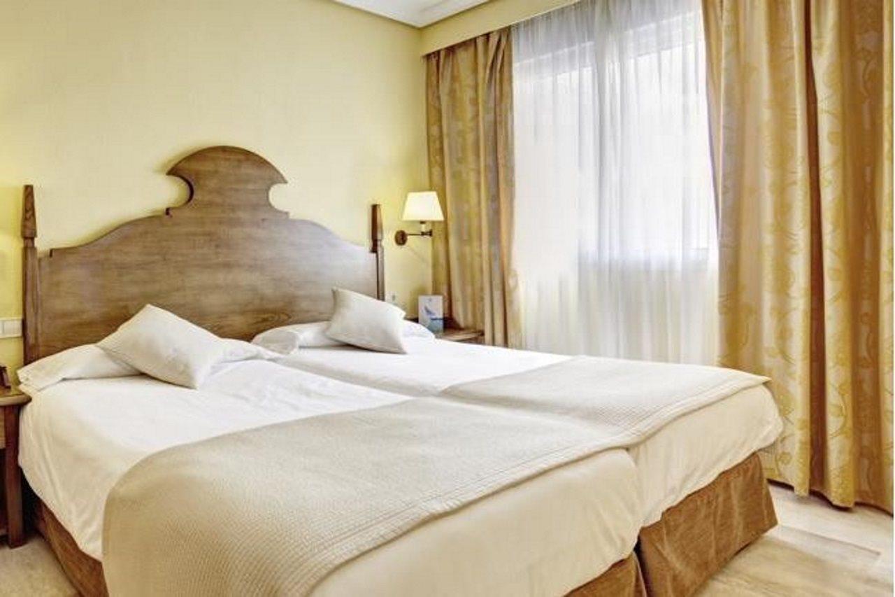 Grupotel Nilo & Aparthotel Peguera