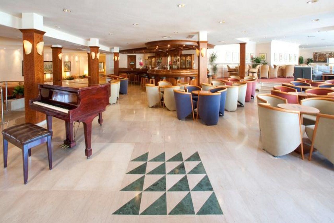 Aparthotel Grupotel Nilo & 4*