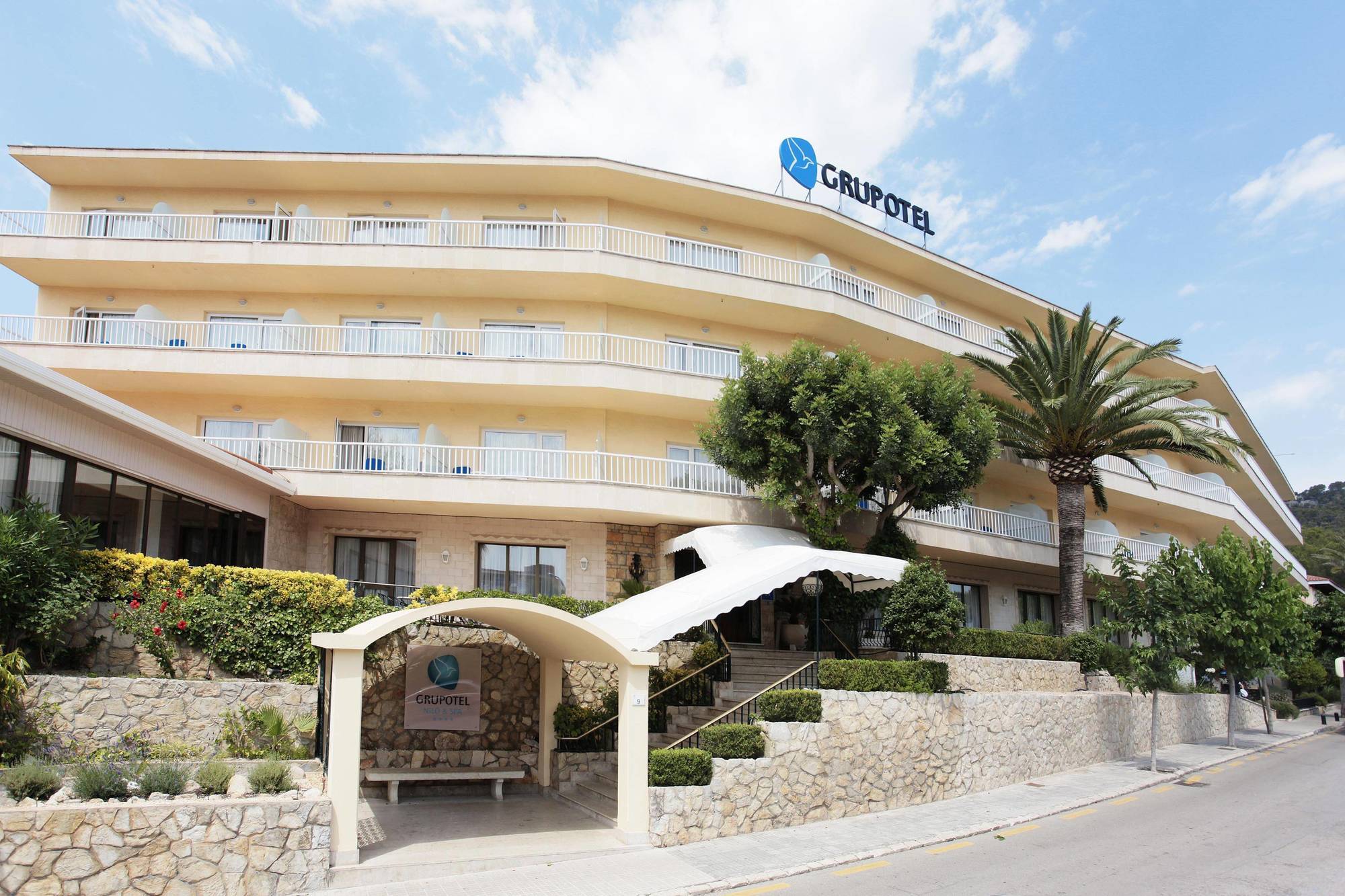 Aparthotel Grupotel Nilo &